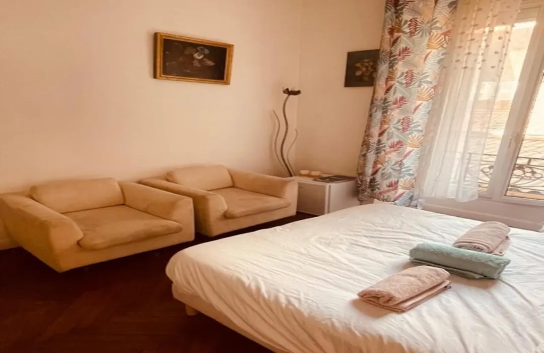 Chez Claudia-1