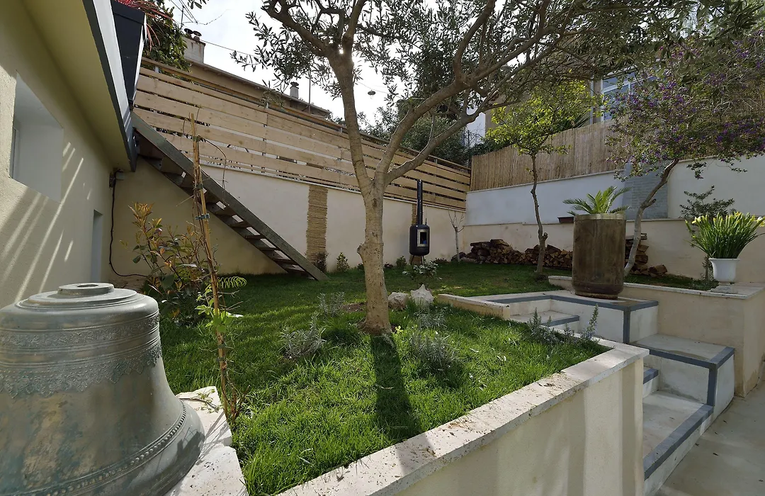 B&B Villa Du Roc Fleuri-1