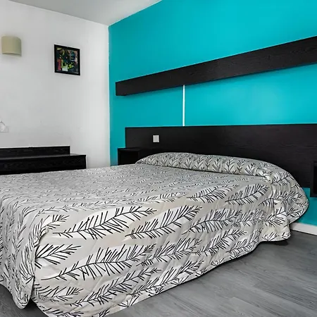 Hotel les Tourrades-3